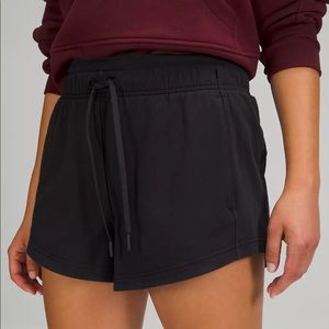 Lululemon black inner glow high rise shorts